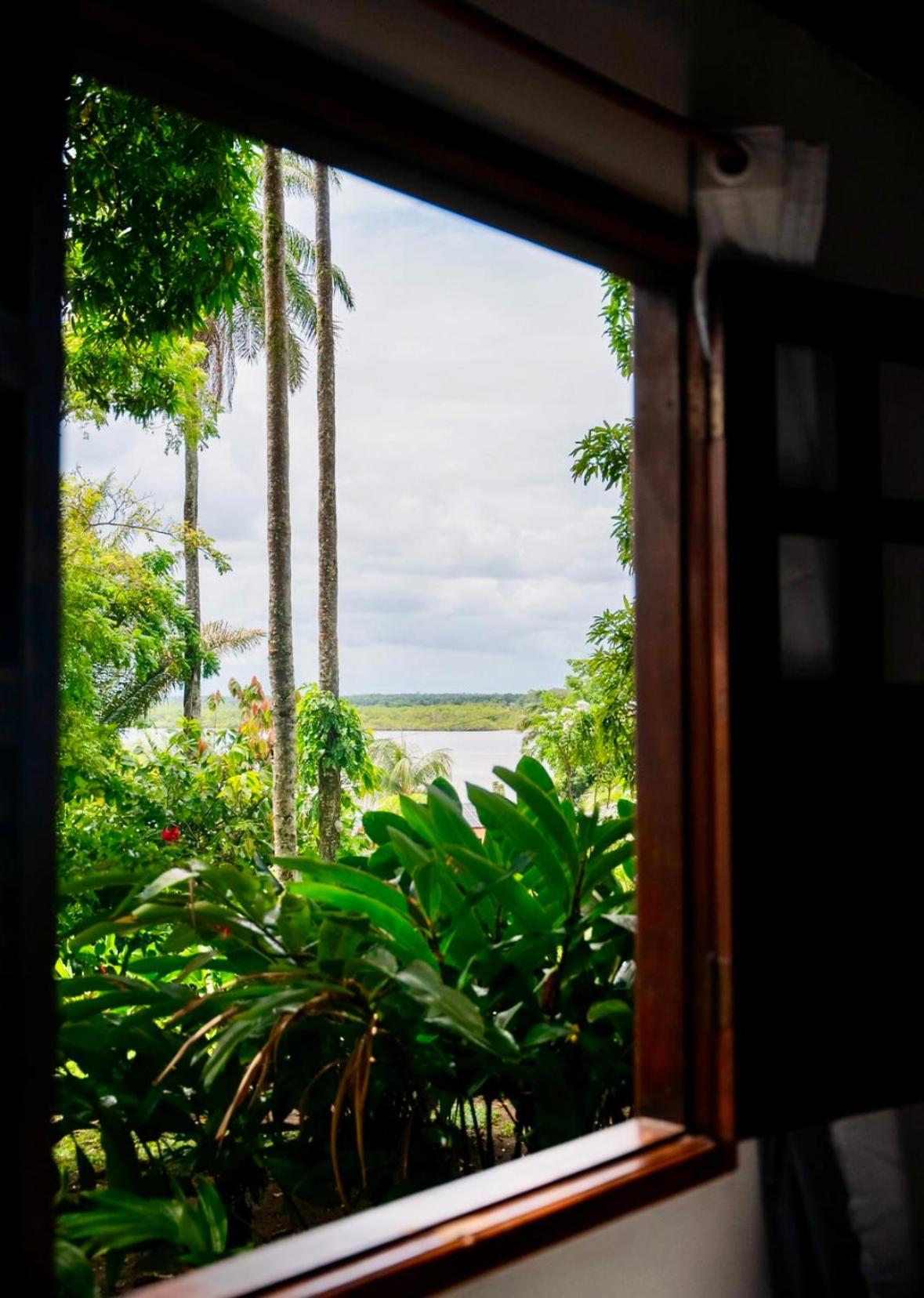 Coco Dende Hotel